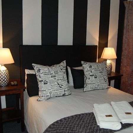 7 Cities Guesthouse Cradock Kültér fotó