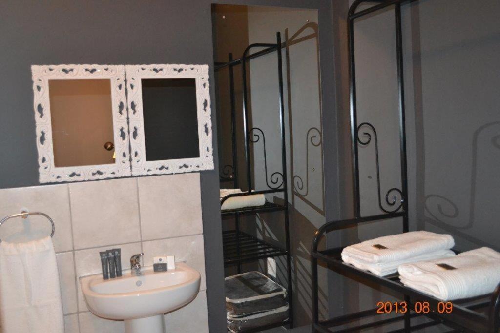 7 Cities Guesthouse Cradock Kültér fotó